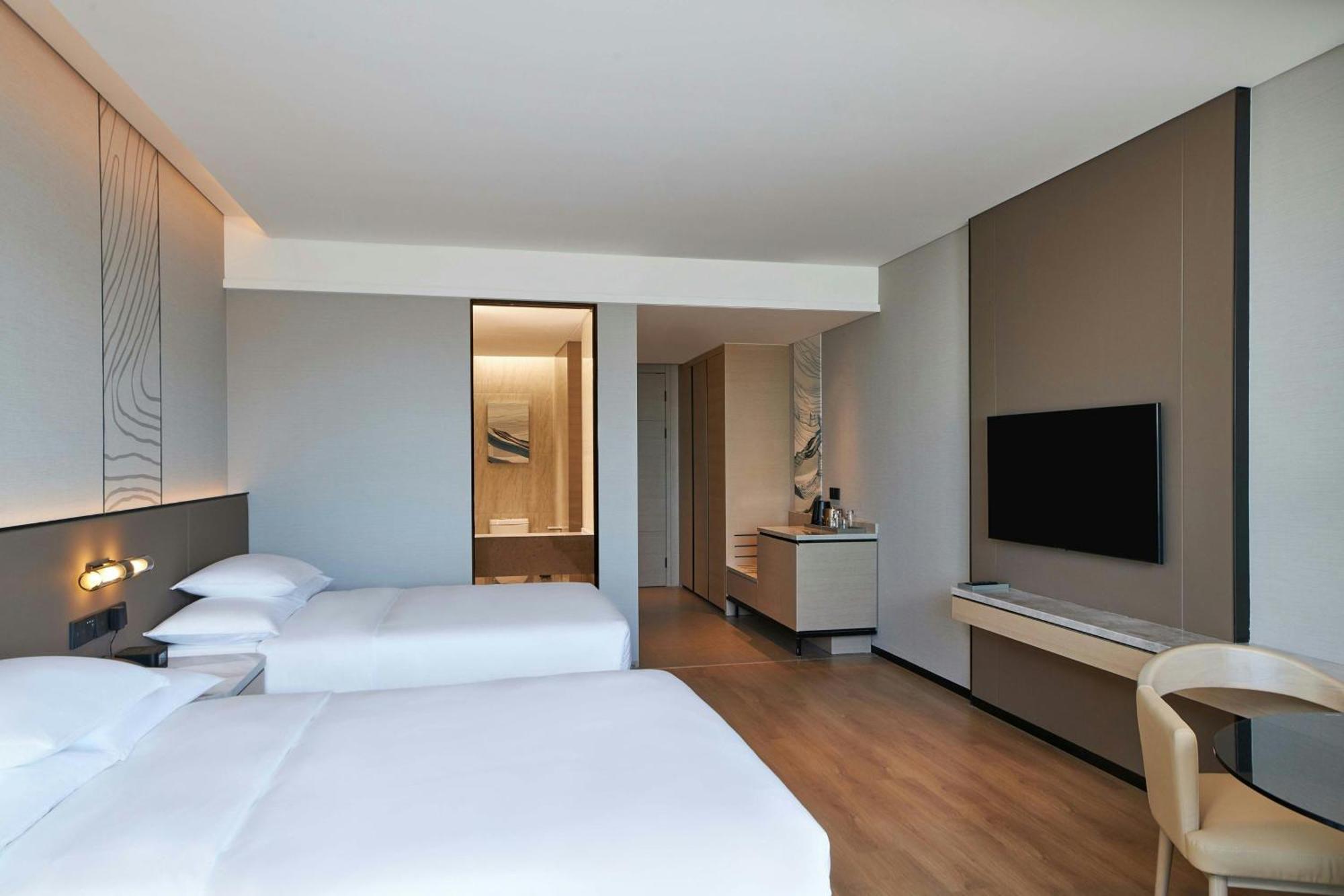 Courtyard By Marriott Changchun Exteriör bild